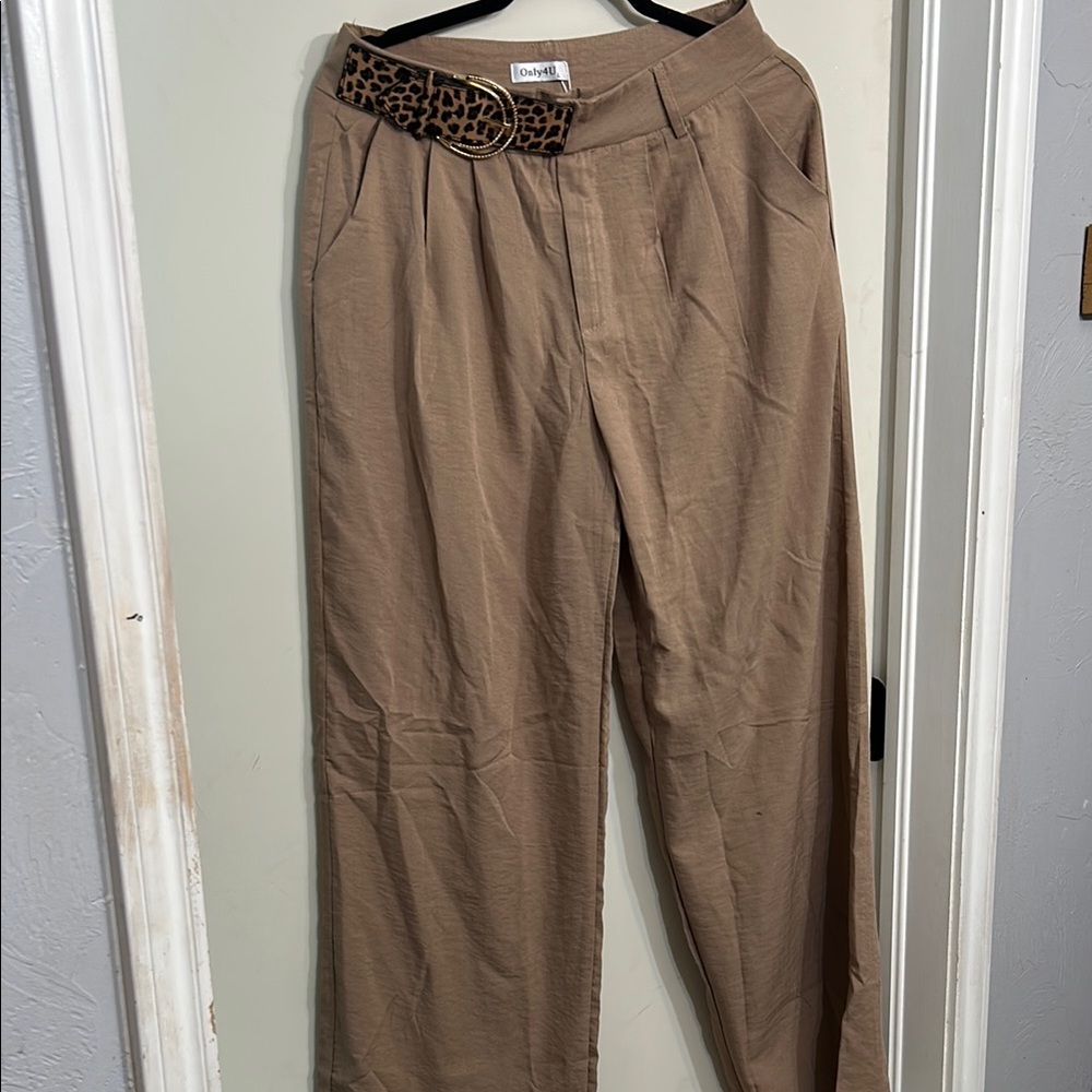 Doncaster Men's Khaki Pants with Leopard Print Belt